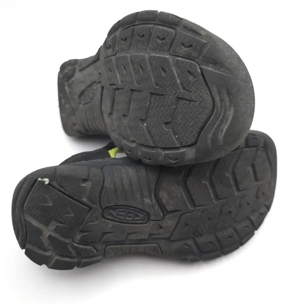 KEEN FootWear Kids‎ Sandals 2 Black & Green Outdoor Water Shoes Hook Loop